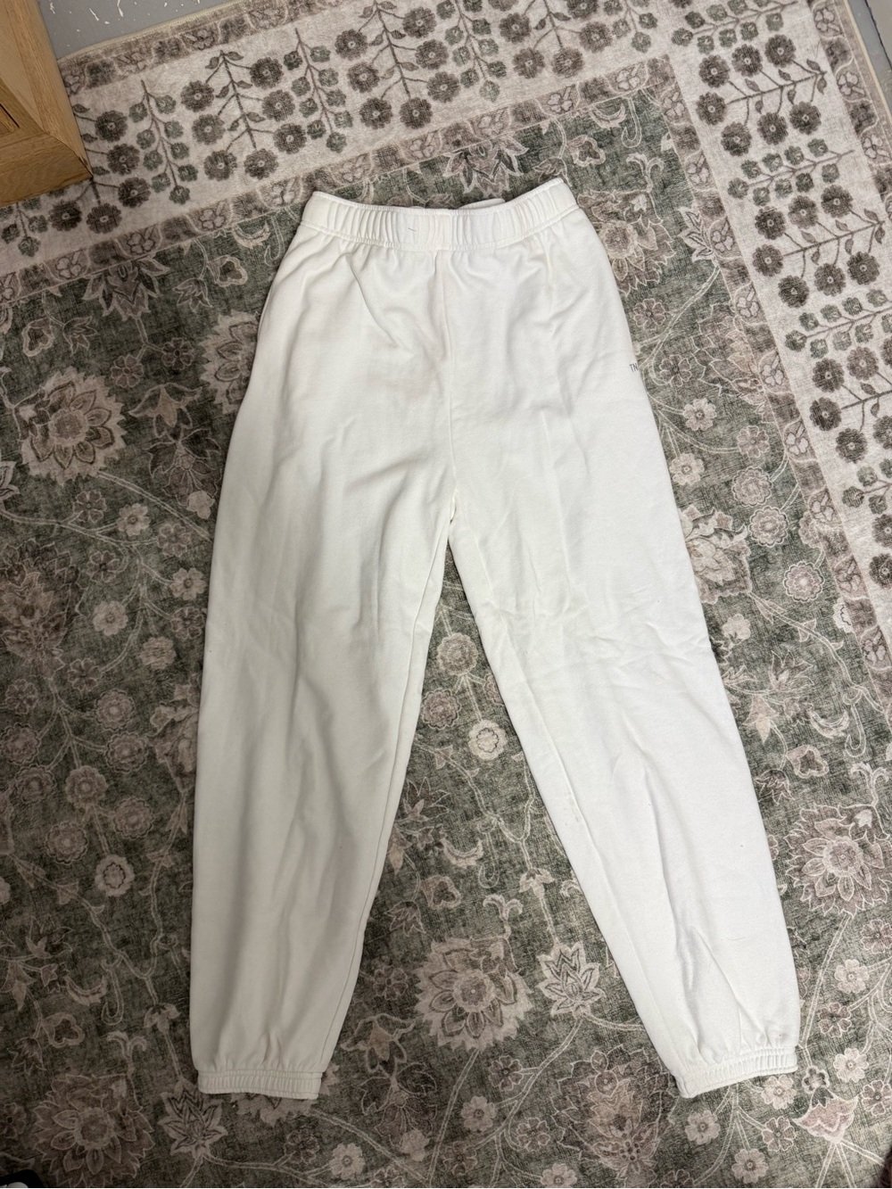 Aritzia White Elastic Waist Jogger Pants